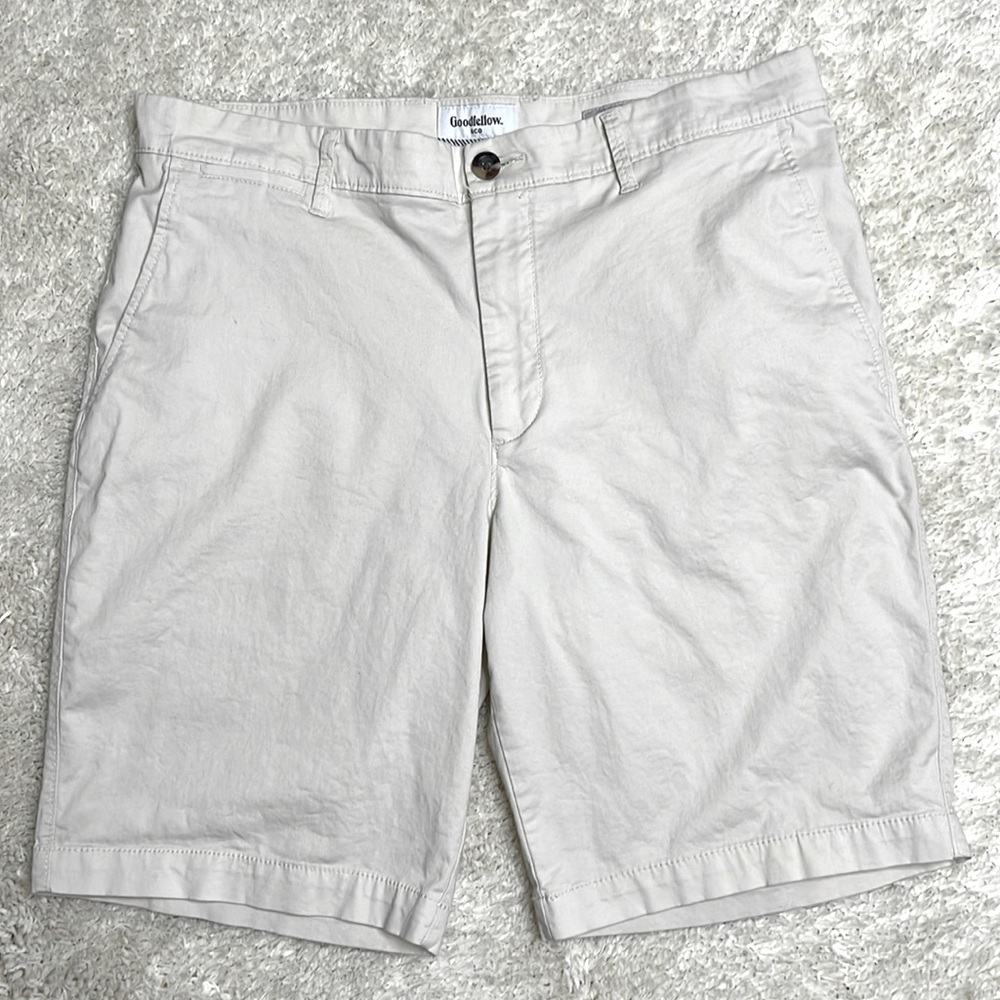 Goodfellow & Co White Men’s Casual Shorts